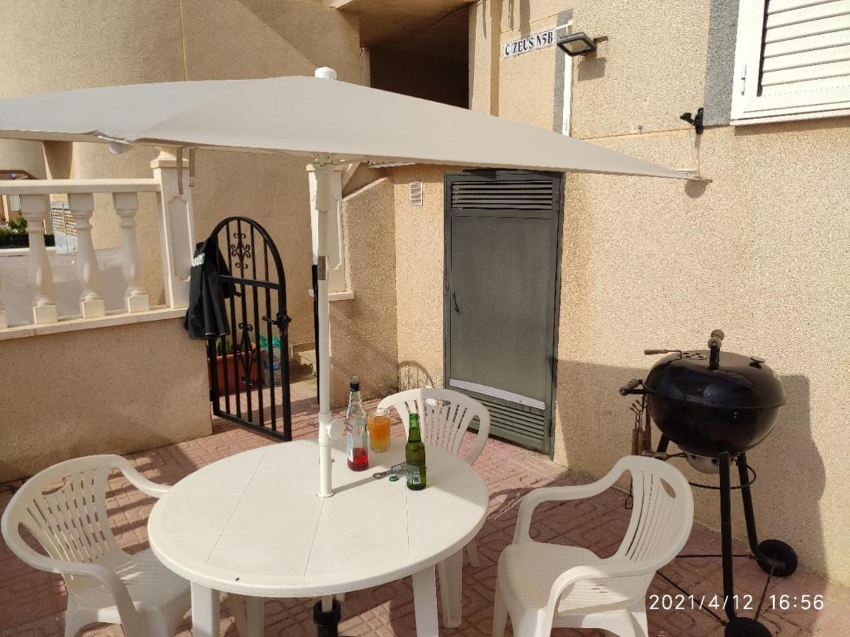 Apartamento Torre Zeus, La Mata, Torrevieja Kültér fotó